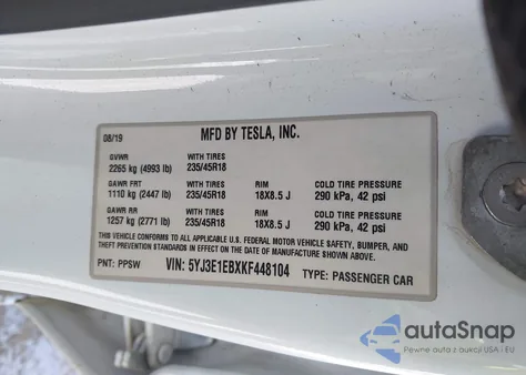 2019 Tesla Model 3 Long Range/Performance z USA, uszkodzony, nr VIN 5YJ3E1EBXKF448104